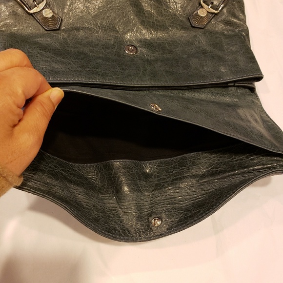 Authentic Balenciaga envelope Antracite - Picture 4 of 8